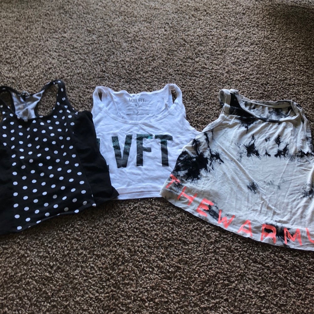 3 Workout Crop Tops